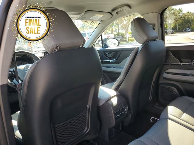 Certified 2022 Lincoln Corsair FWD w/ Equipment Group 101A image 18