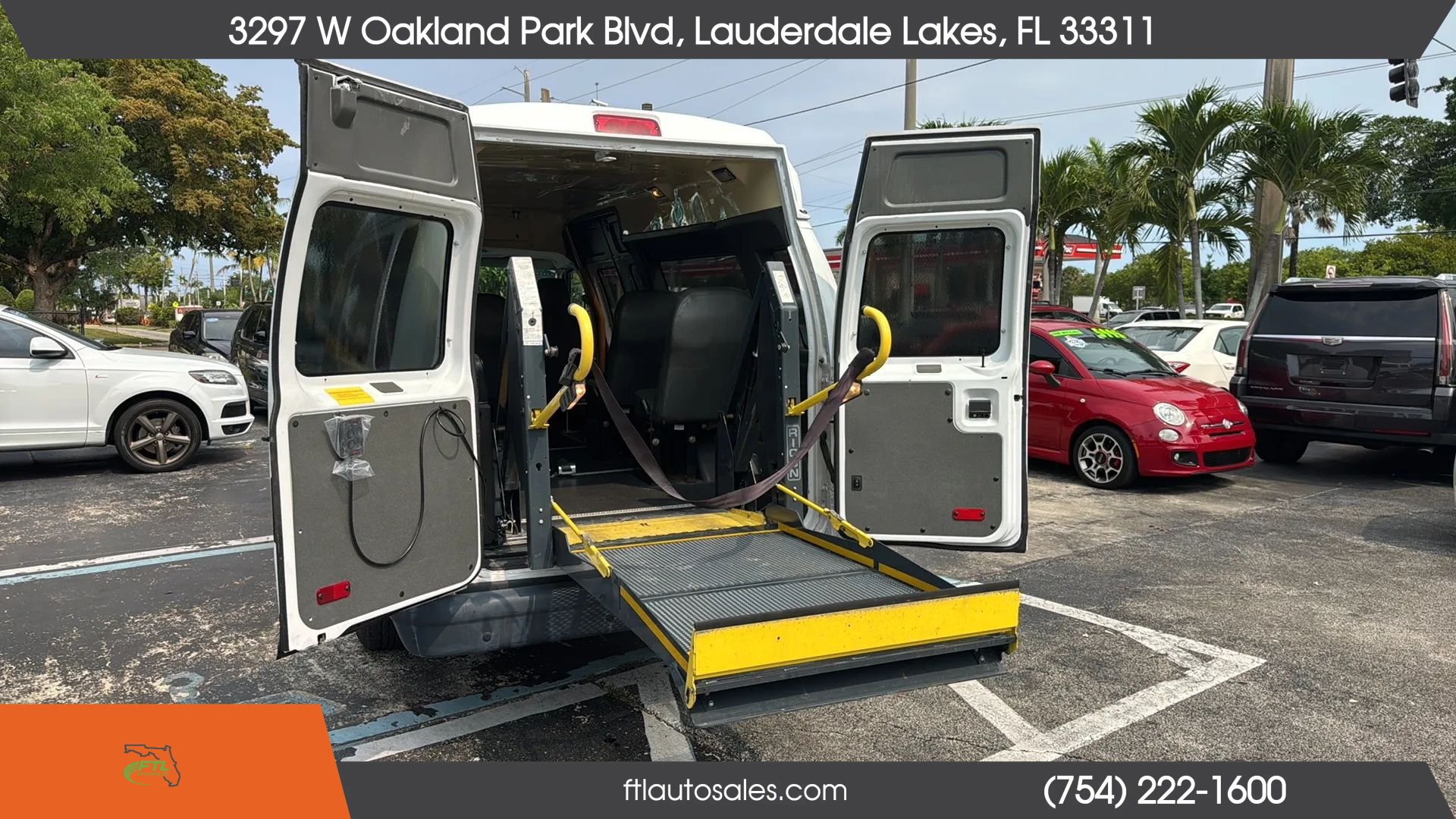 Used 2013 Ford E-250 and Econoline 250 Extended w/ PWR Group RWD image 19