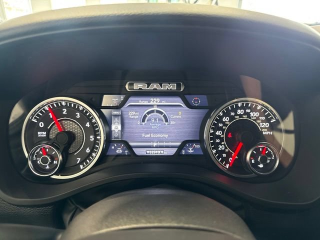 Used 2025 RAM 1500 Big Horn AWD/4WD image 36
