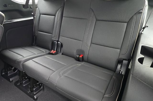 New 2026 Chevrolet Suburban Premier AWD/4WD image 17