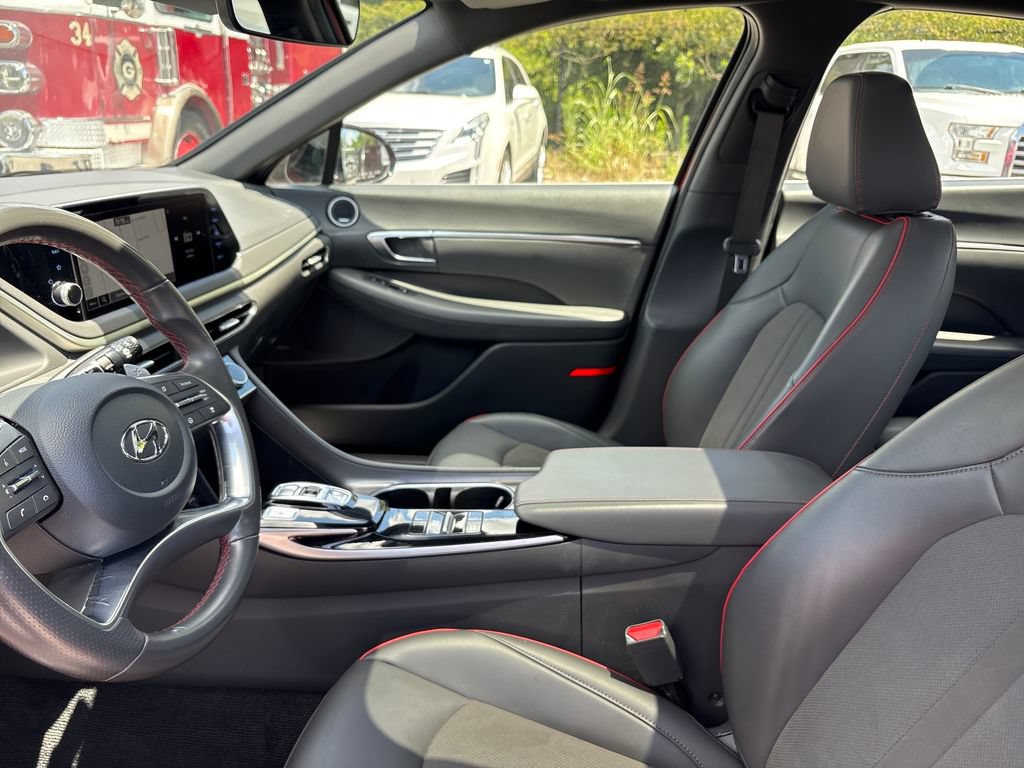 Used 2023 Hyundai Sonata SEL Plus FWD image 6