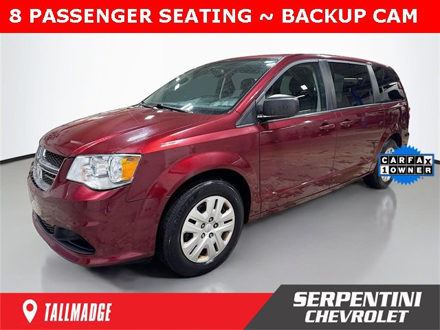 Used 2018 Dodge Grand Caravan SE w/ UConnect Hands-Free Group
