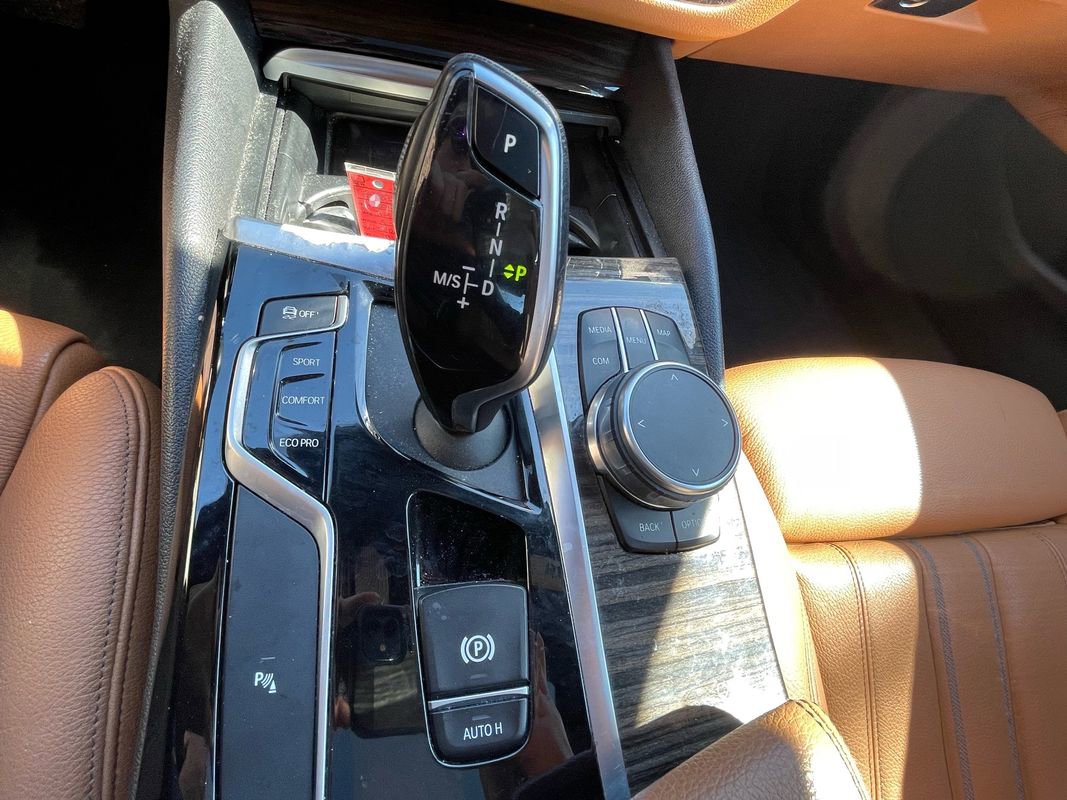 Used 2019 BMW 530i xDrive image 15