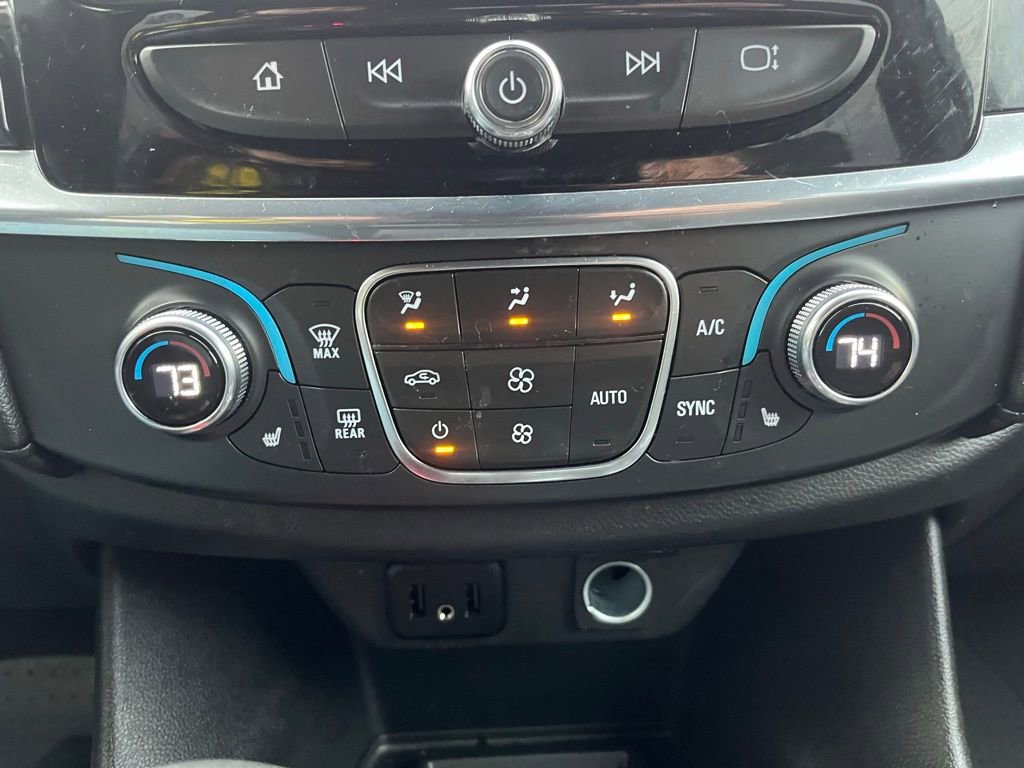 Used 2022 Chevrolet Traverse LT w/ LPO, Floor Liner Package image 13