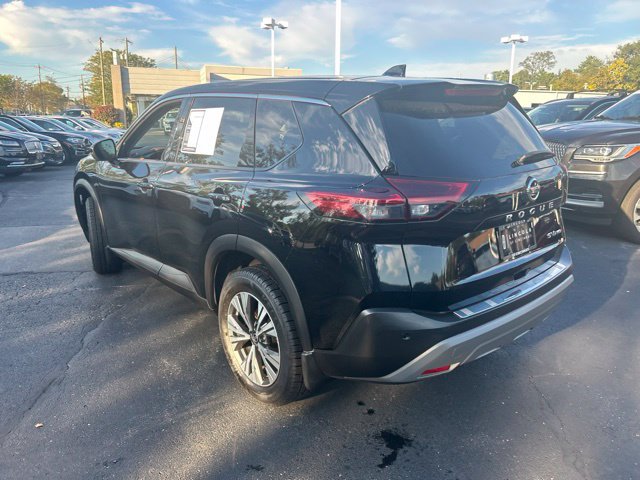 Used 2021 Nissan Rogue SV AWD/4WD image 12