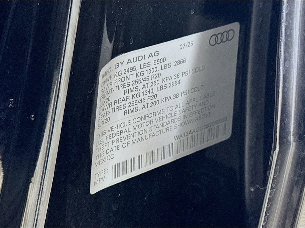 Certified 2025 Audi Q5 Prestige image 27