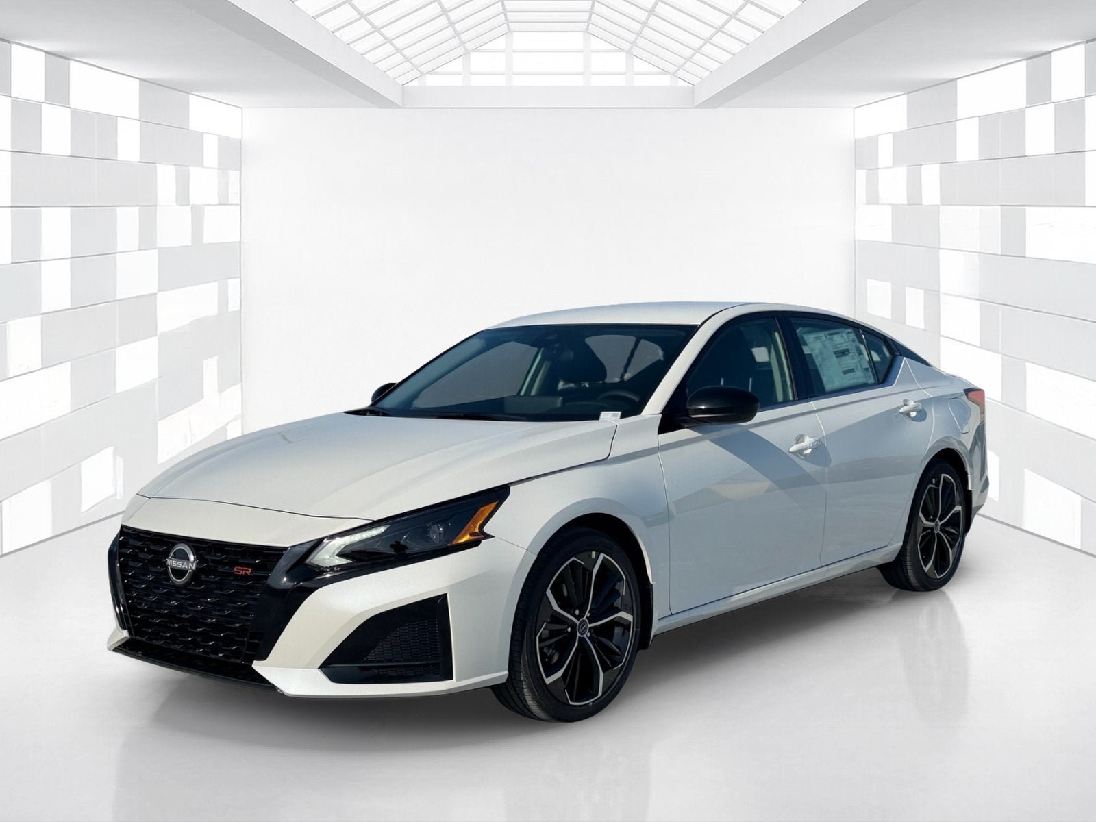 New 2026 Nissan Altima 2.5 SR FWD image 3