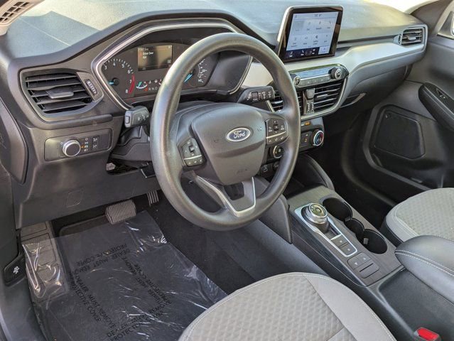 Used 2022 Ford Escape SE image 16