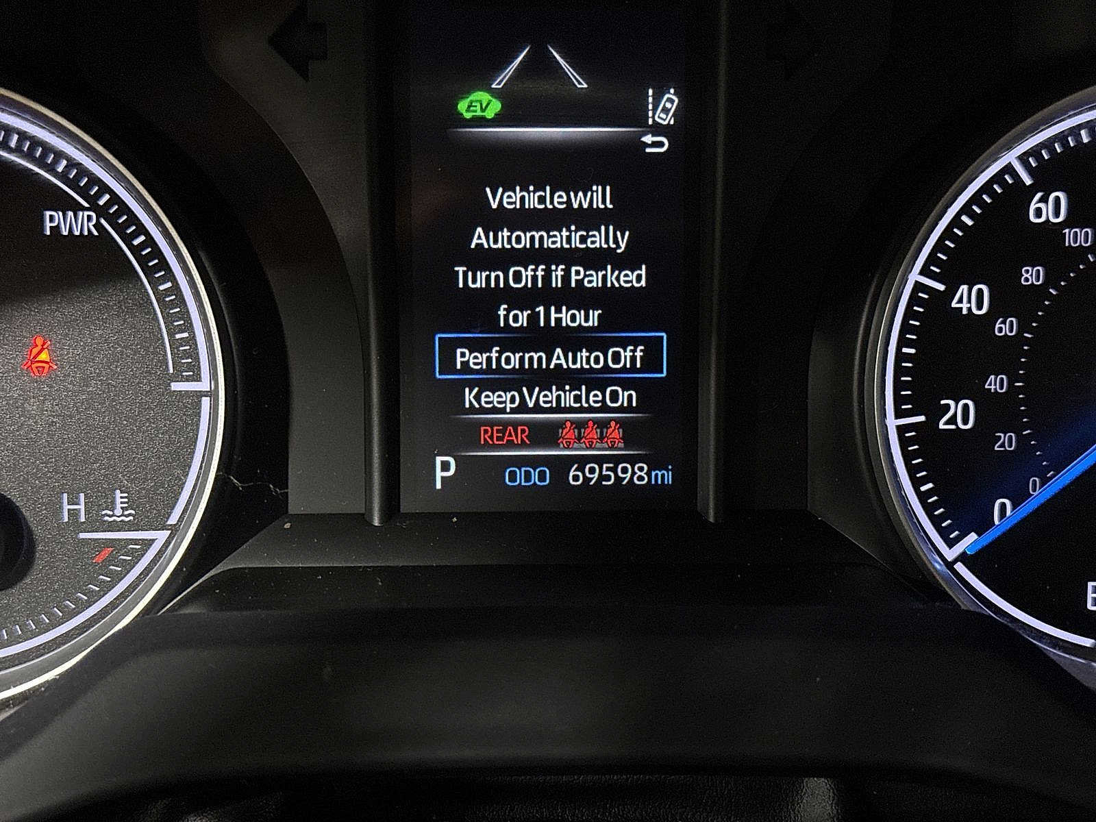 Used 2021 Toyota Venza LE AWD/4WD image 19