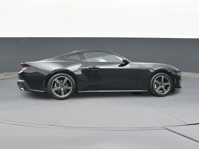 Used 2025 Ford Mustang Premium image 28