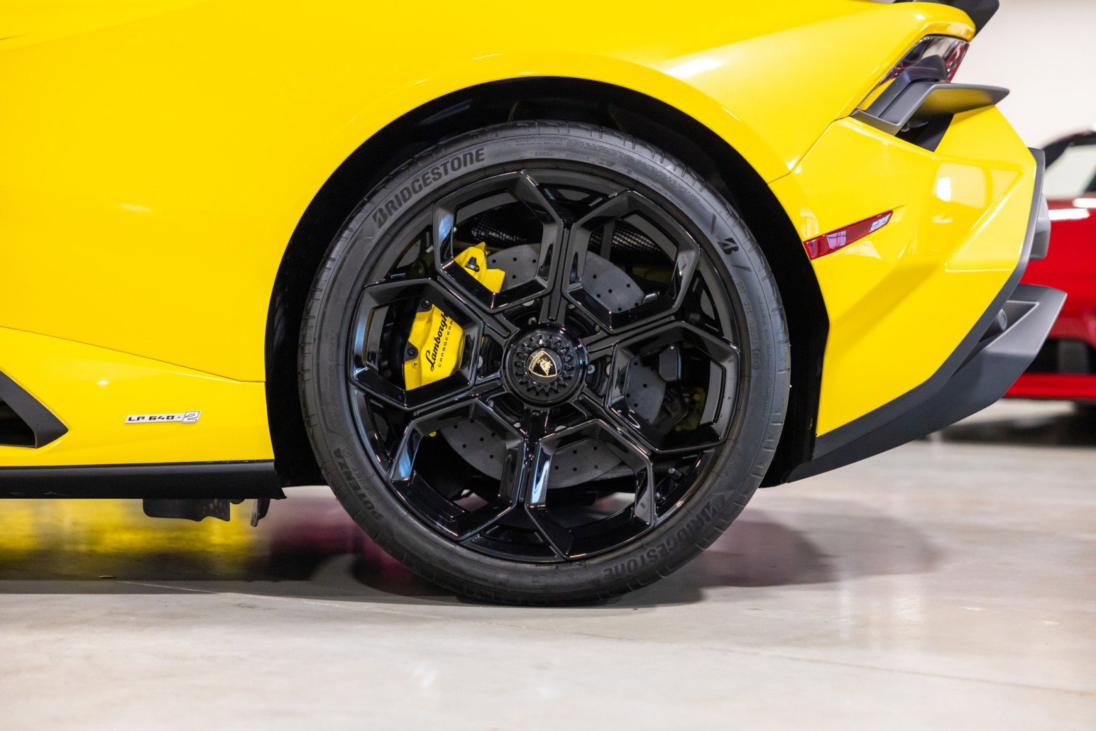 Used 2023 Lamborghini Huracan Tecnica RWD image 21