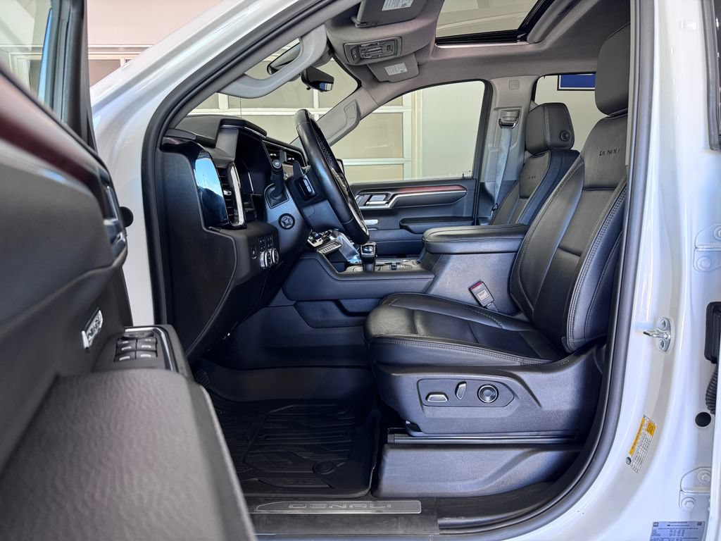 Certified 2025 GMC Sierra 1500 Denali AWD/4WD image 11