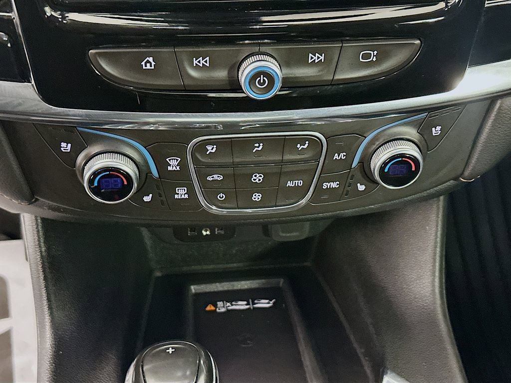 Used 2018 Chevrolet Traverse Premier w/ Redline Edition image 16
