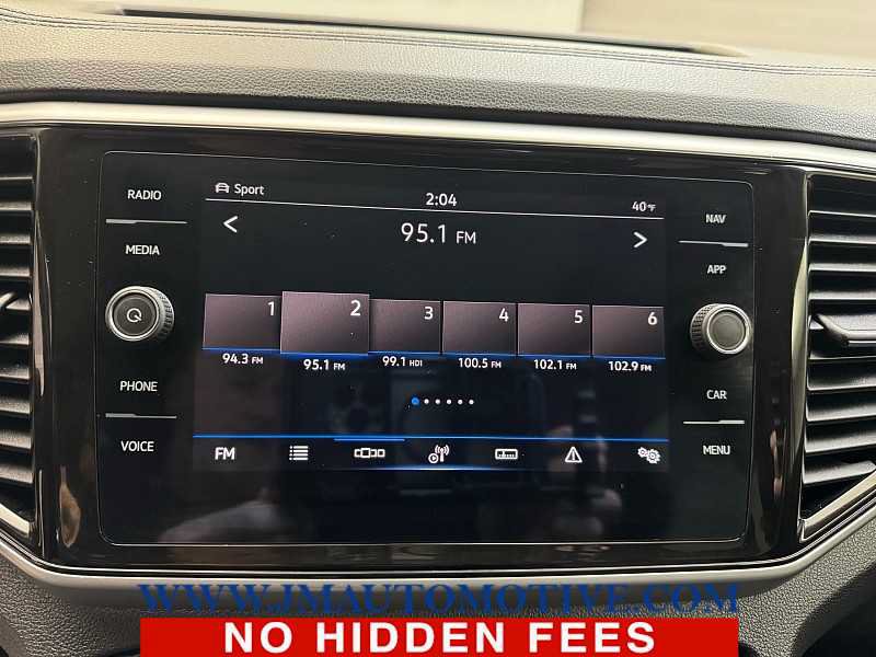 Used 2022 Volkswagen Atlas SEL R-Line AWD/4WD image 24