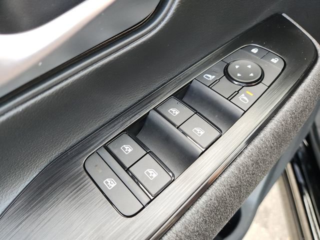 New 2026 Nissan Kicks SV w/ SV Premium Package FWD image 20