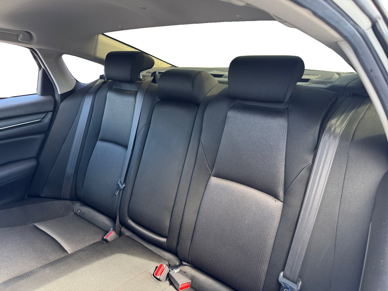 Used 2020 Honda Accord EX image 13