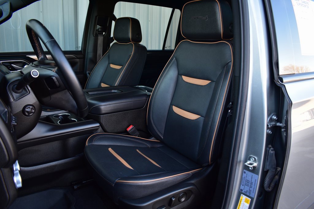 Used 2023 GMC Yukon XL AT4 w/ AT4 Premium Plus Package image 18