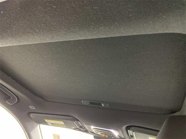 Used 2024 Toyota Corolla Cross XSE image 13