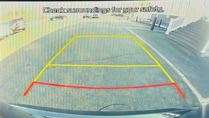 Used 2018 Kia Cadenza Technology image 16