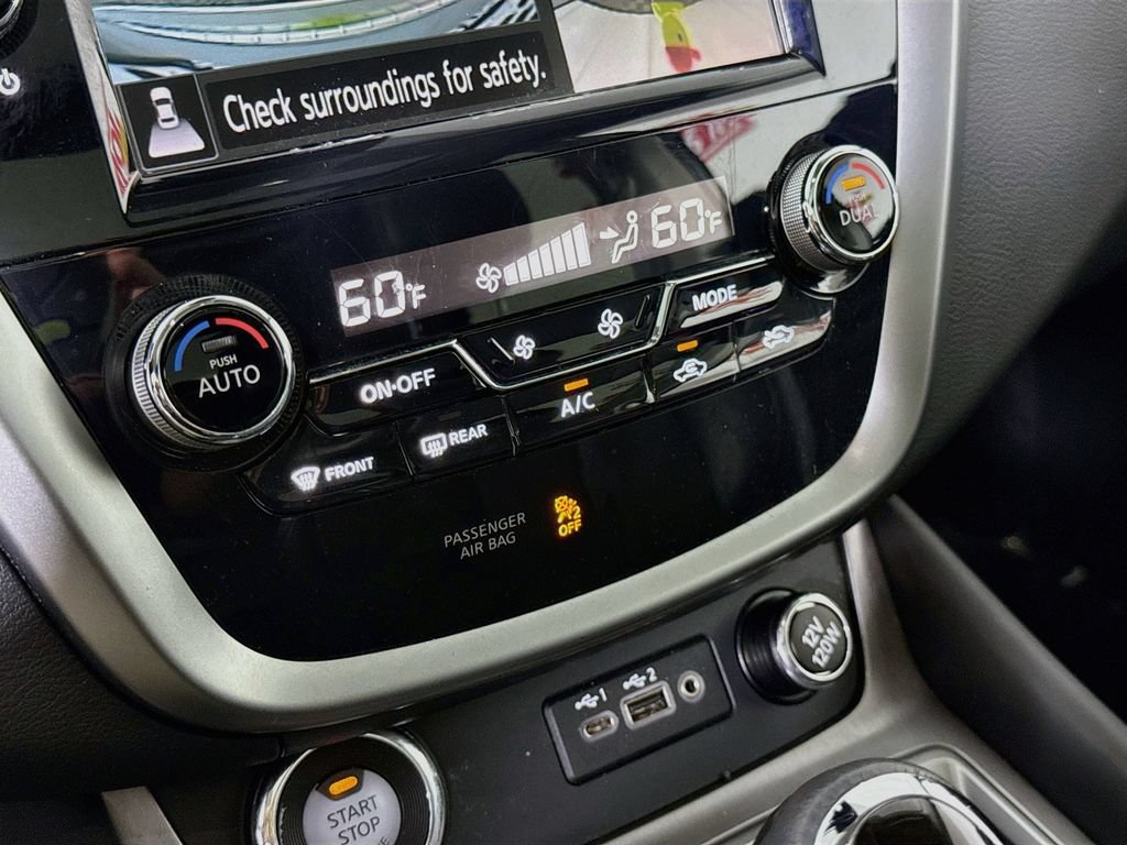 Used 2023 Nissan Murano SL w/ SL Moonroof Package AWD/4WD image 10