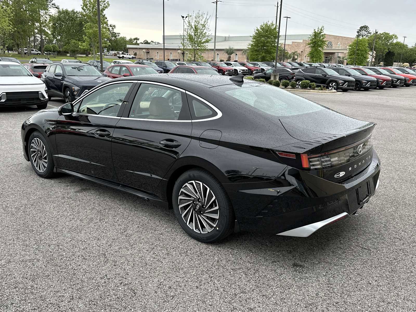 New 2026 Hyundai Sonata Limited FWD image 4