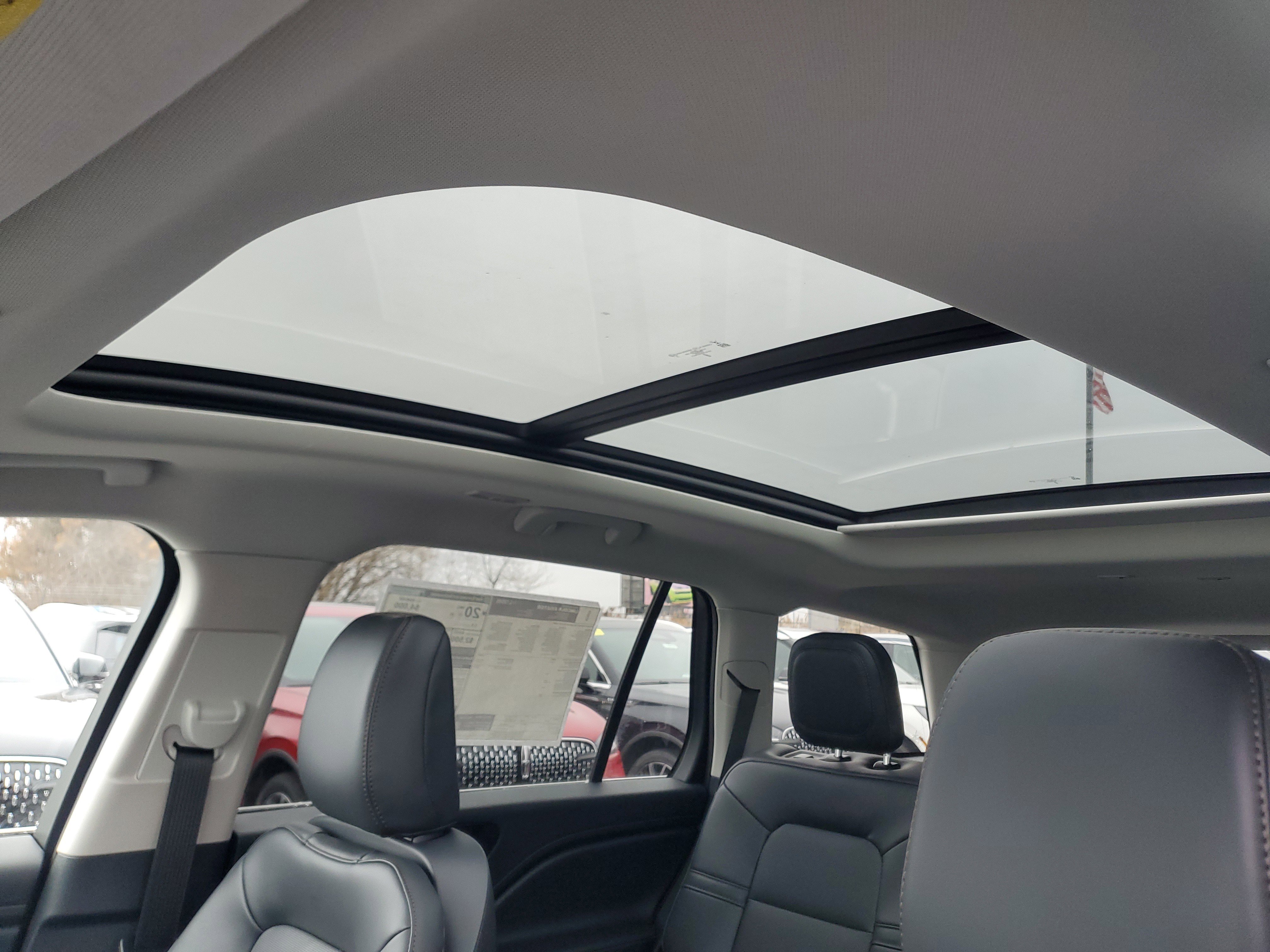New 2026 Lincoln Aviator AWD image 10