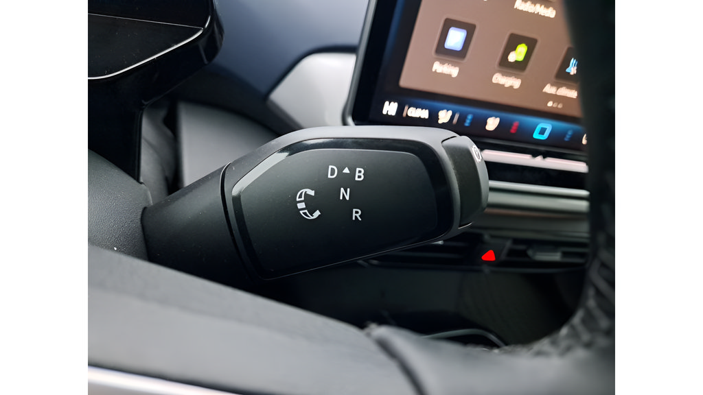 New 2025 Volkswagen ID.4 Pro S Plus AWD/4WD image 21
