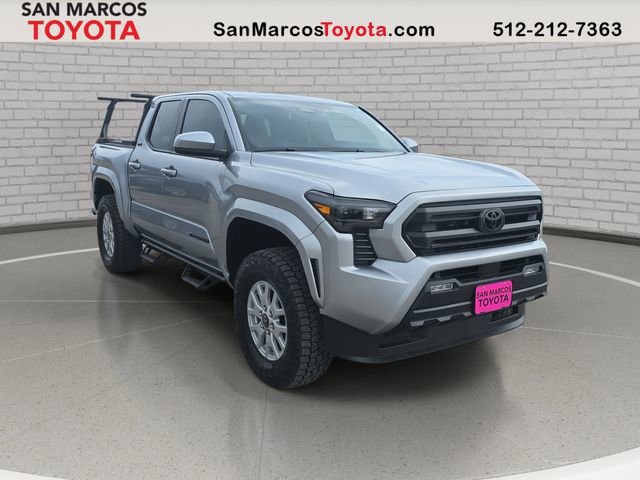 Used 2025 Toyota Tacoma SR5 image 3