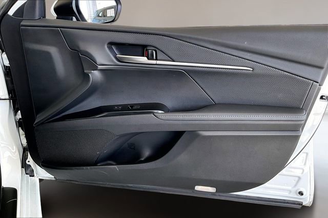 Used 2025 Toyota Camry XSE image 26