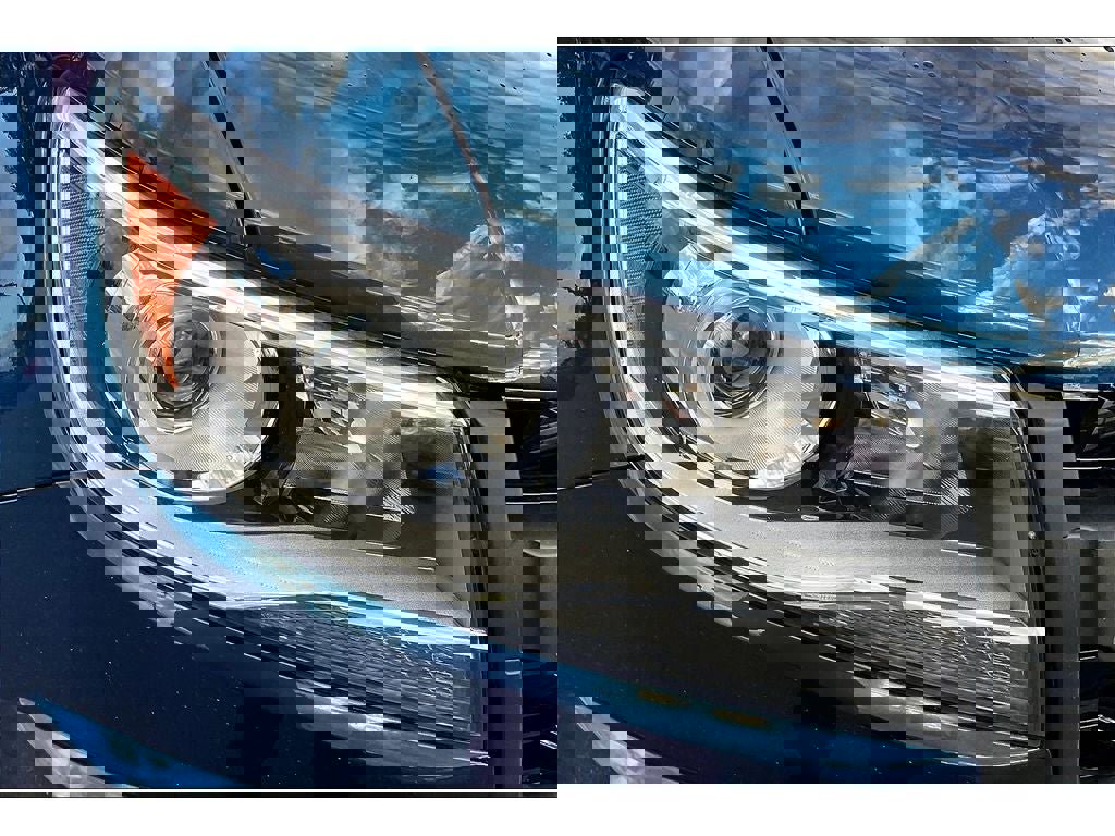 Used 2019 Chevrolet Colorado LT w/ Colorado RST Special Edition image 27