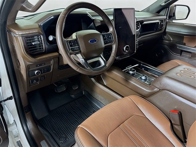 Used 2022 Ford Expedition Max King Ranch image 7