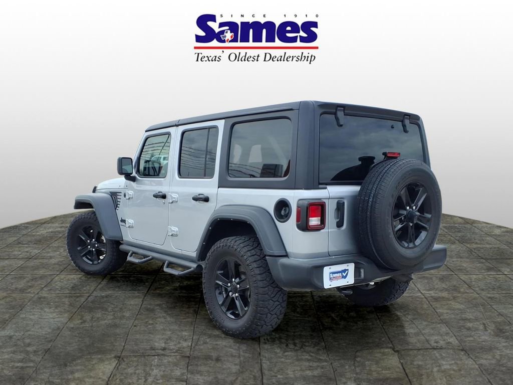 Used 2023 Jeep Wrangler Sport image 7
