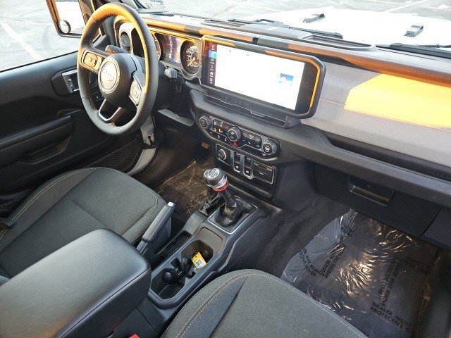 Used 2024 Jeep Wrangler Sport S image 13