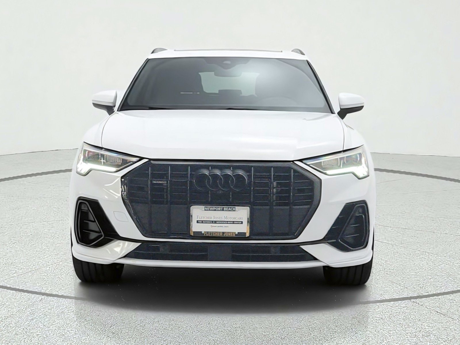 Used 2022 Audi Q3 2.0T Premium Plus AWD/4WD image 2