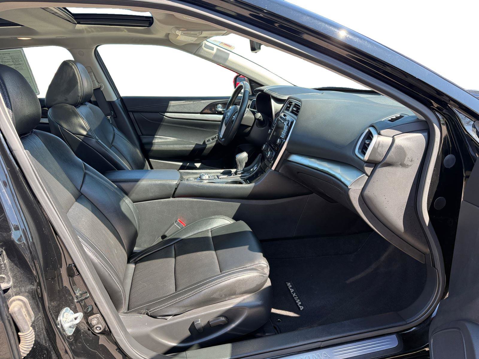 Used 2023 Nissan Maxima SL image 15