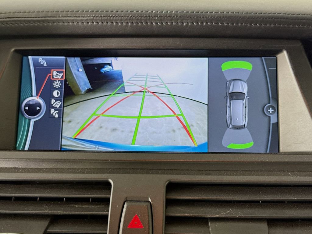 Used 2013 BMW X5 M image 14