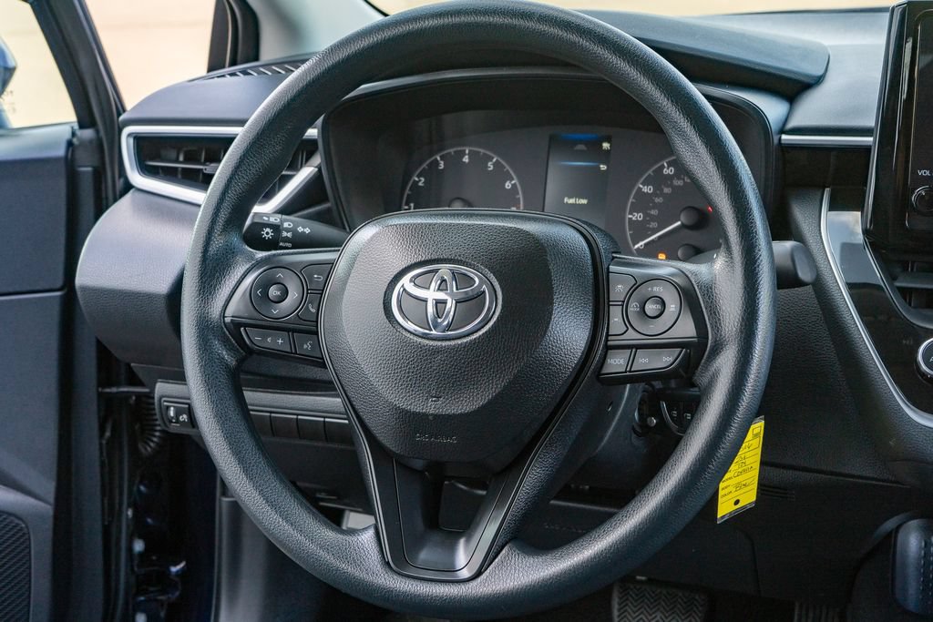 Used 2024 Toyota Corolla LE FWD image 19