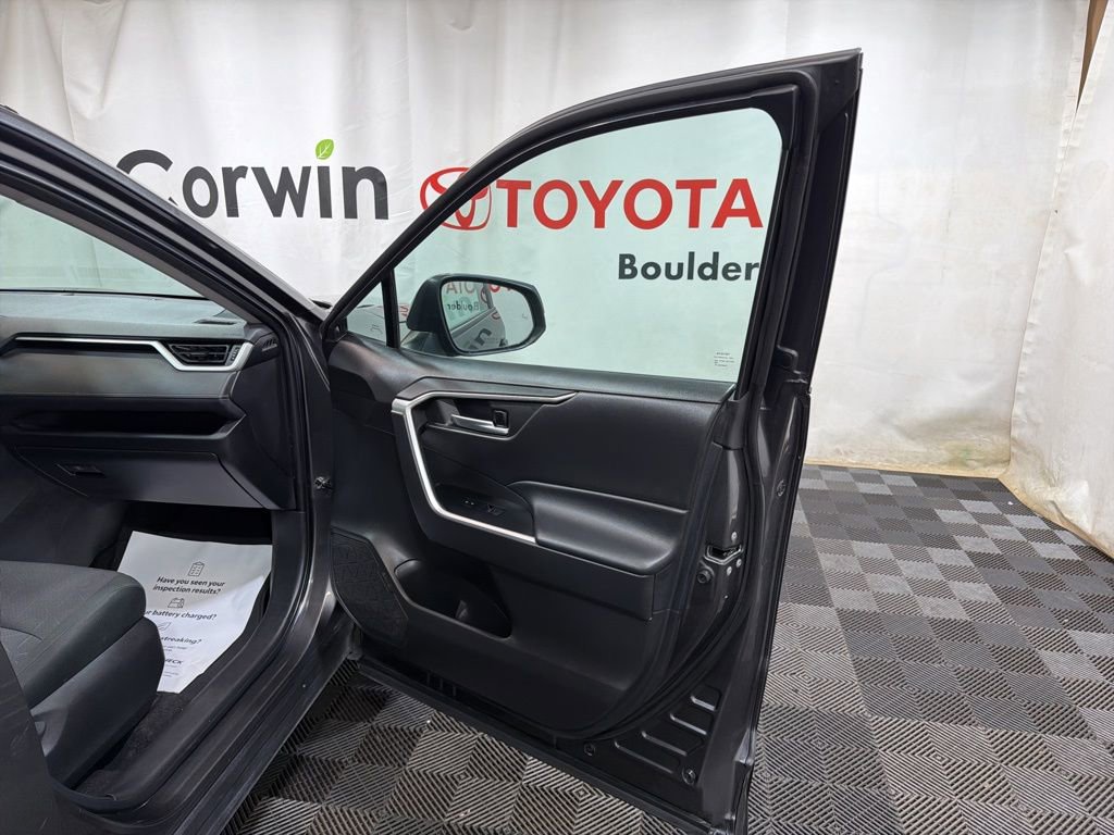 Used 2023 Toyota RAV4 XLE image 10