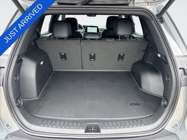 New 2026 Chevrolet Equinox LT w/ Convenience Package II FWD image 24