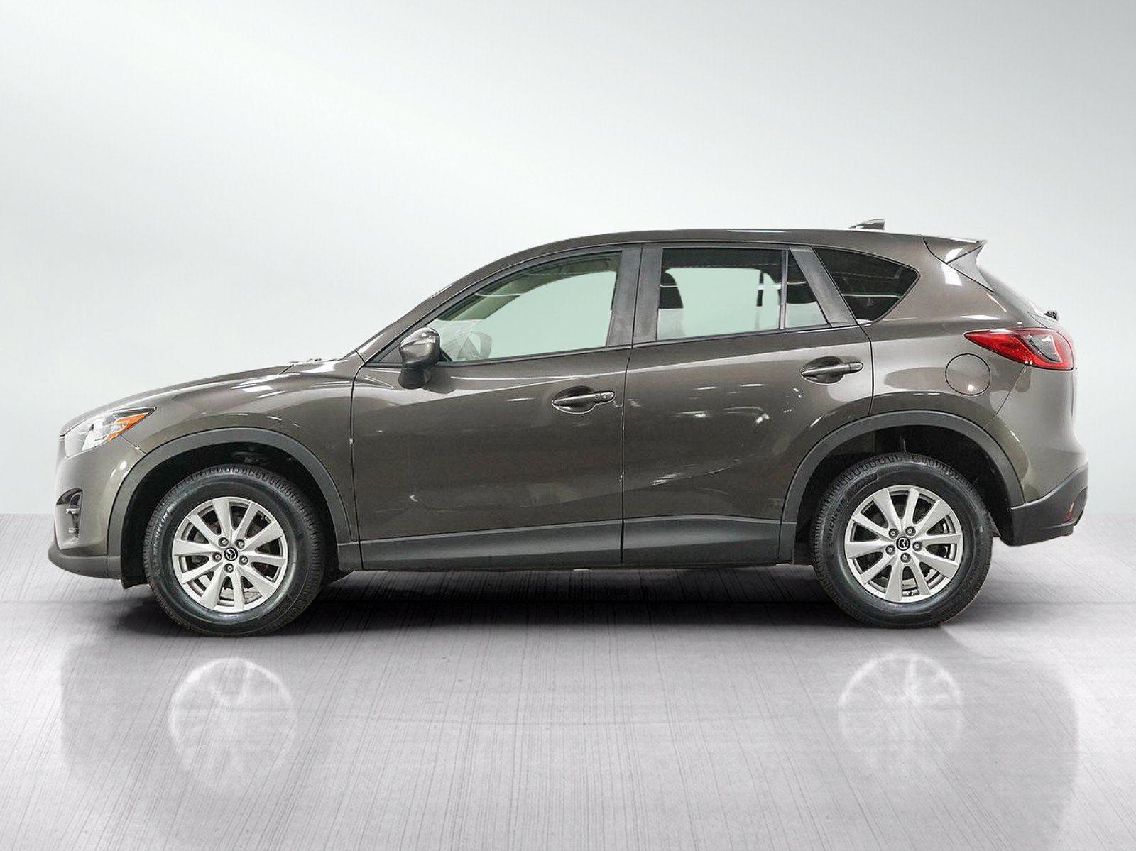 Used 2016 MAZDA CX-5 Touring AWD/4WD image 2