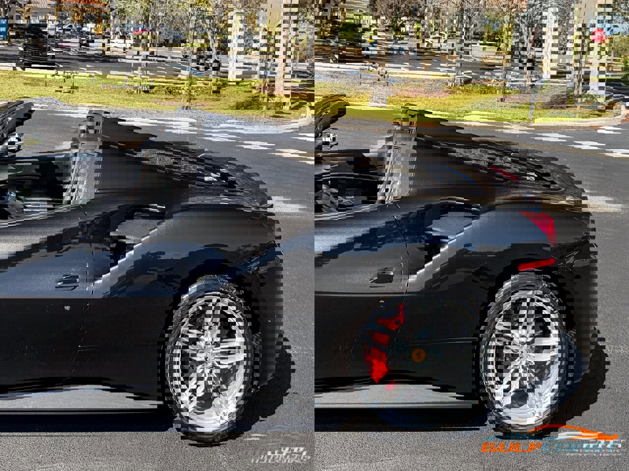 Used 2018 Ferrari 488 Spider image 47