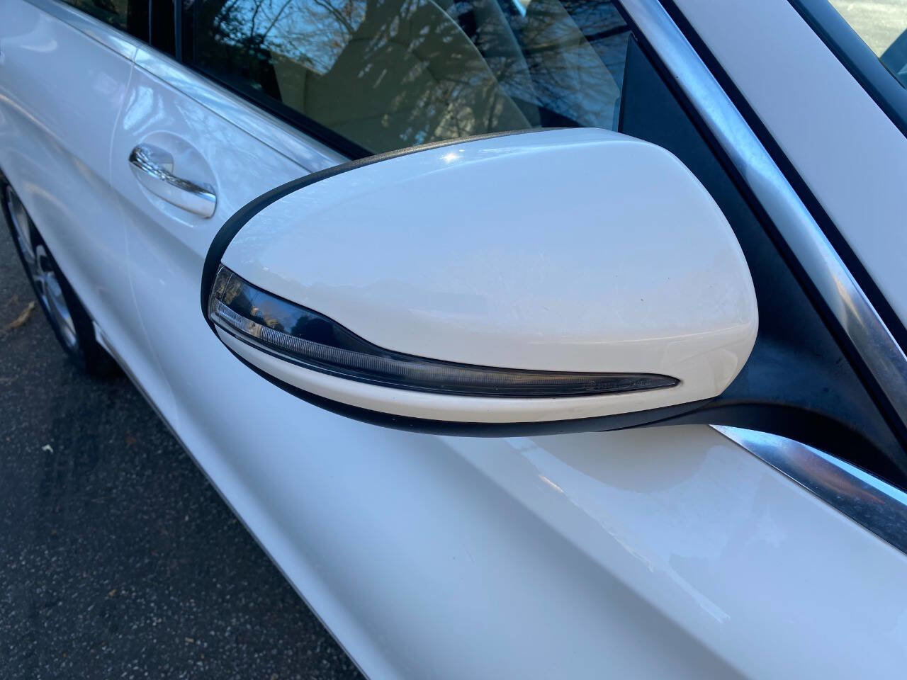 Used 2017 Mercedes-Benz C 300 4MATIC Sedan image 58