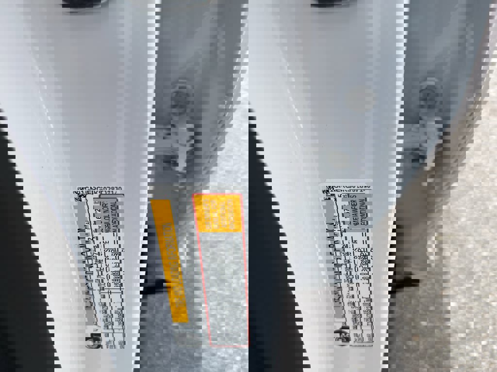 New 2026 Chevrolet Traverse LT w/ Driver Confidence Package image 21