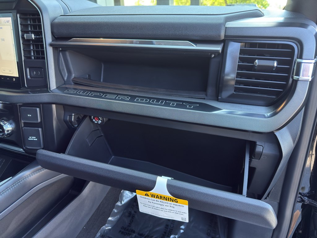 New 2026 Ford F350 Platinum w/ FX4 Off-Road Package AWD/4WD image 33