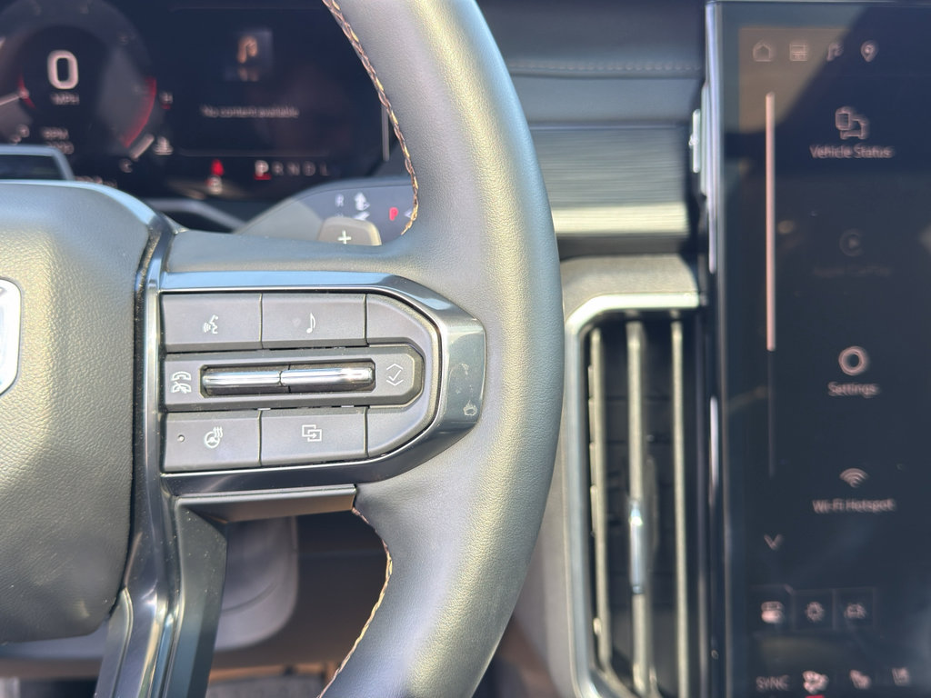 Used 2024 GMC Acadia AT4 w/ Super Cruise Package image 33