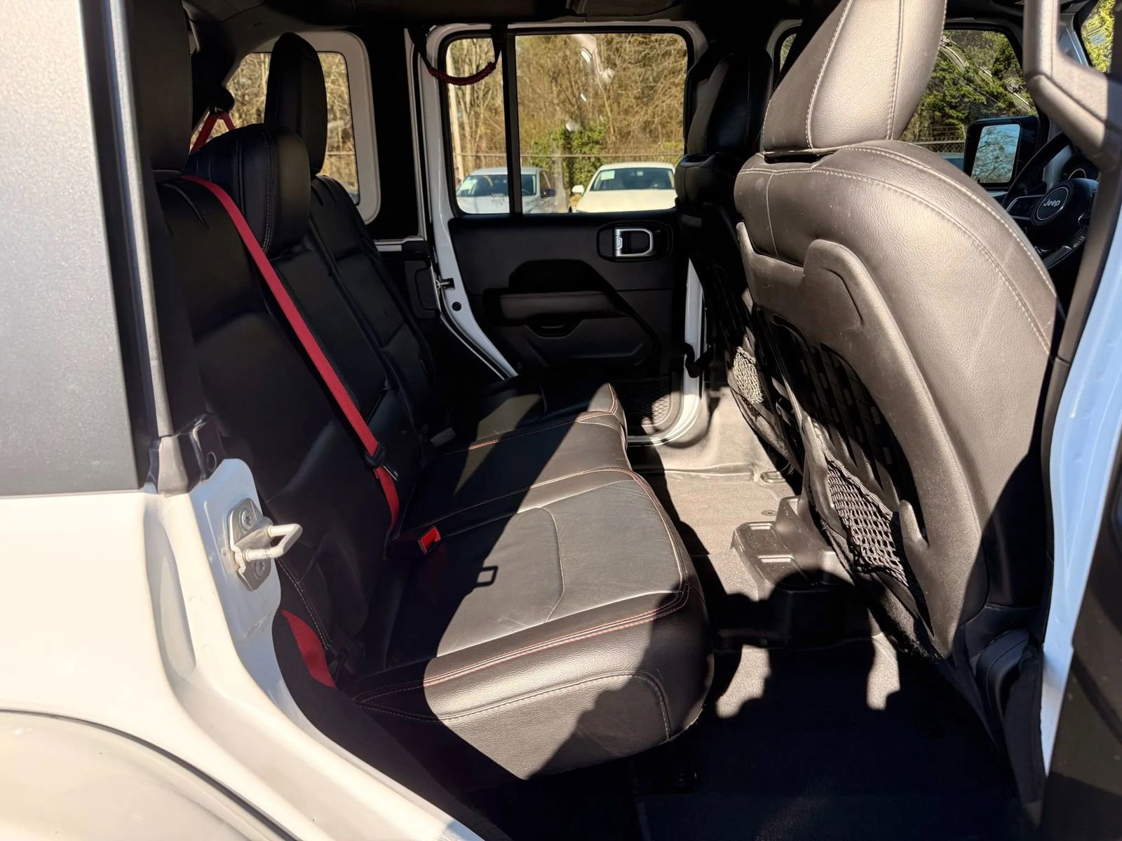 Used 2020 Jeep Wrangler Unlimited Rubicon w/ Quick Order Package 28Y Recon image 26