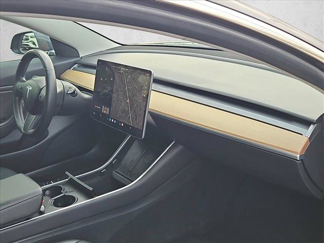 Used 2019 Tesla Model 3 Long Range RWD image 23