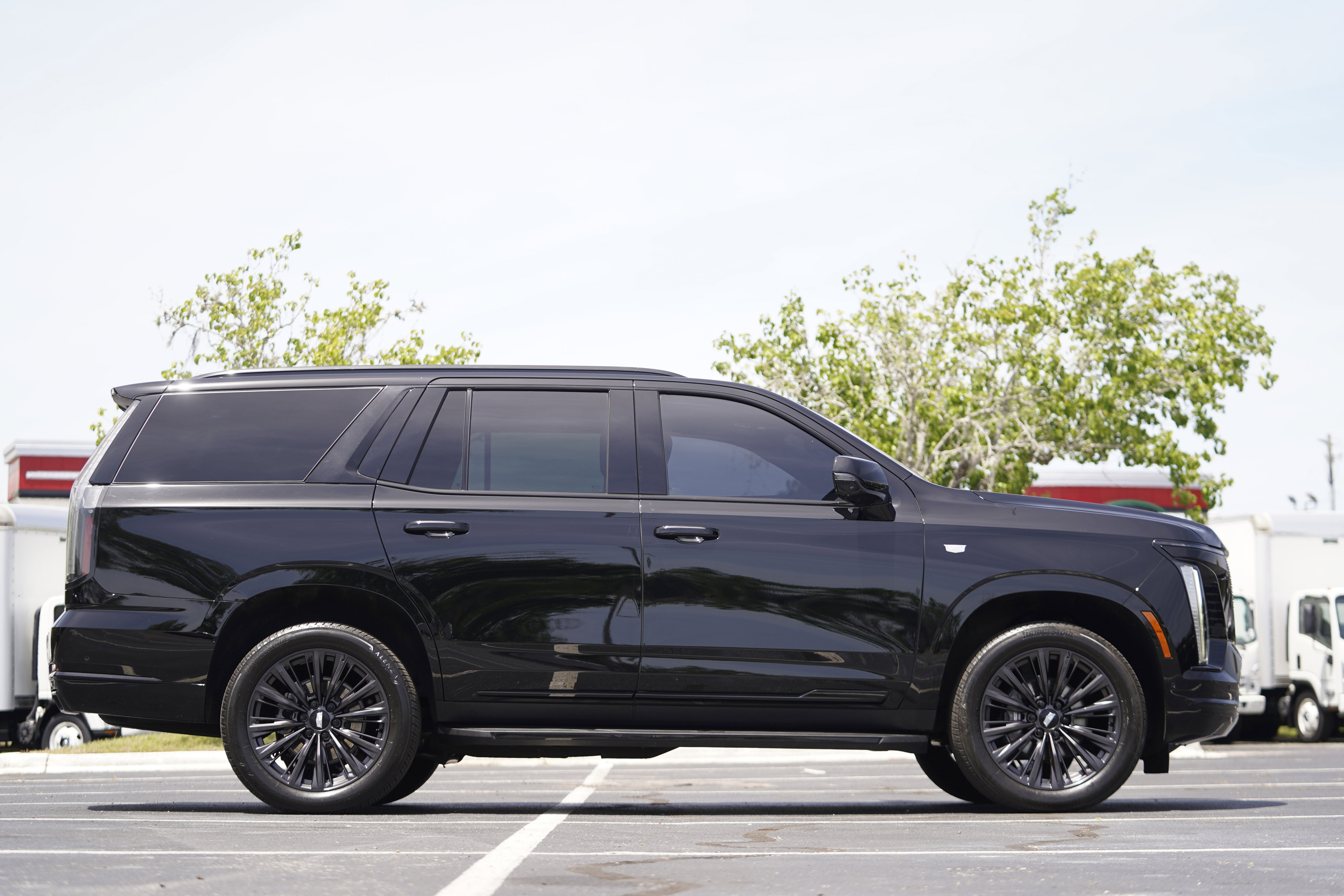 Used 2025 Cadillac Escalade Sport w/ LPO, ONYX Package AWD/4WD image 7