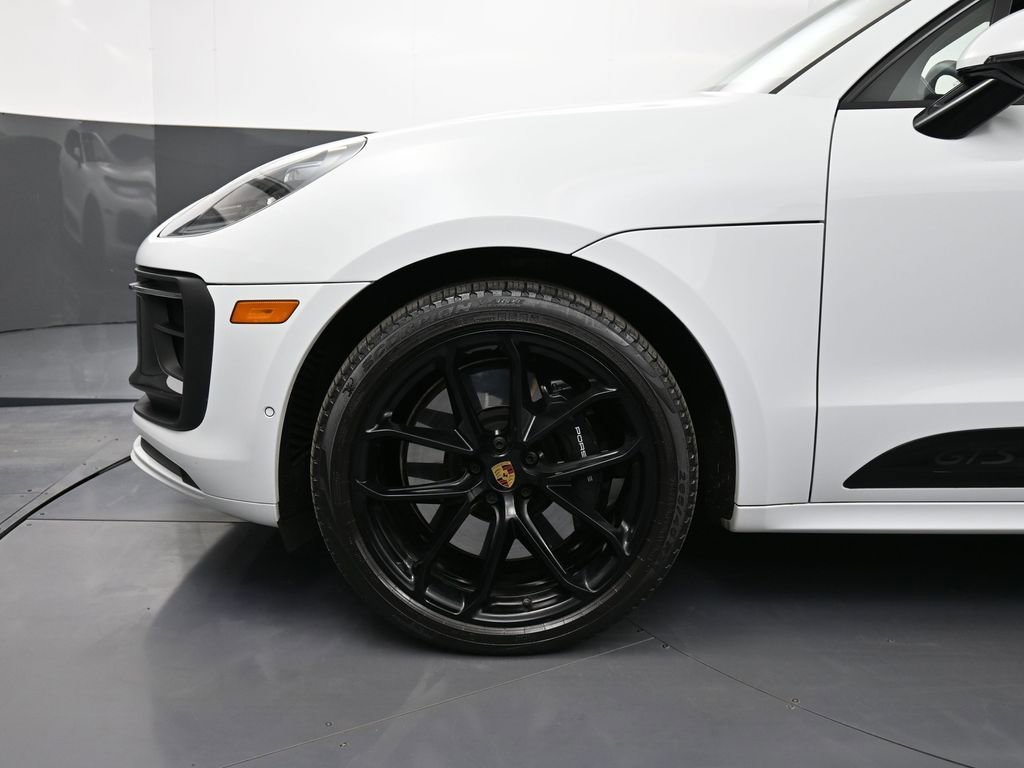 Certified 2024 Porsche Macan GTS AWD/4WD image 12