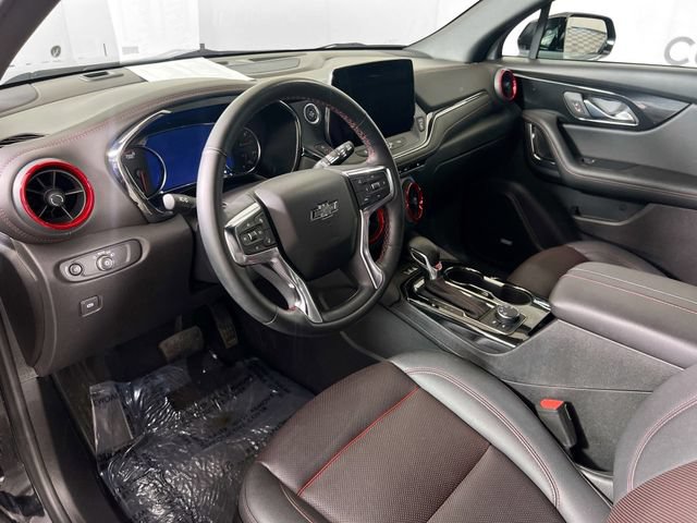 Used 2025 Chevrolet Blazer RS AWD/4WD image 3